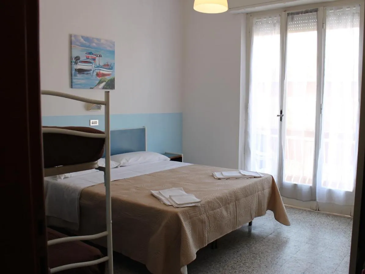 **  New Hotel Villa Enea Rimini Olaszország